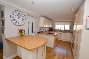 Kitchen/Diner- click for photo gallery